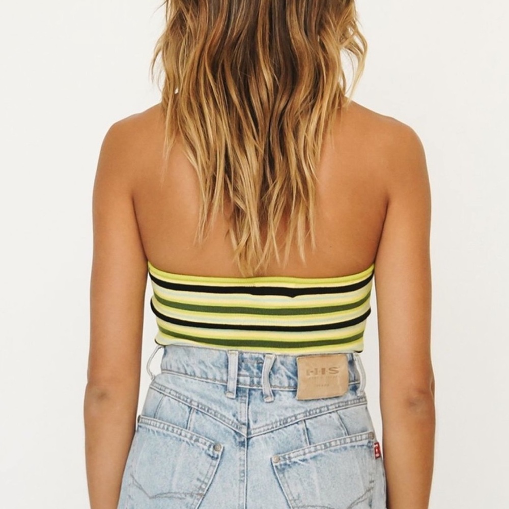 🌸LAST CHANCE Verge Girl | Striped Halter Tank - Picture 2 of 5